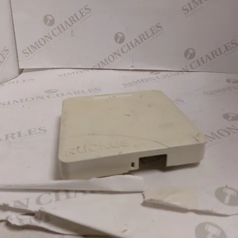 RUCKUS ZONEFLEX 7372 ACCESS POINT