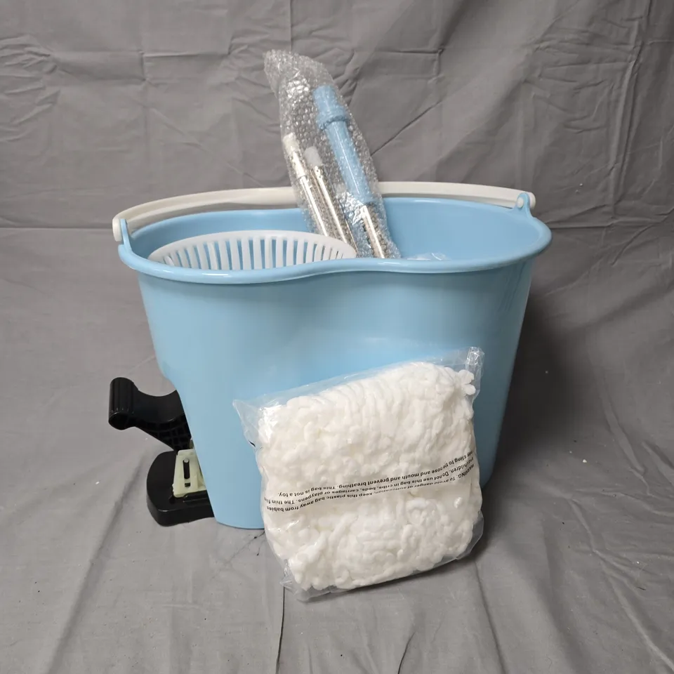 SPIN MOP BUCKET SYSTEM WITH 2 MICROFIBRE HEADS – BLUE