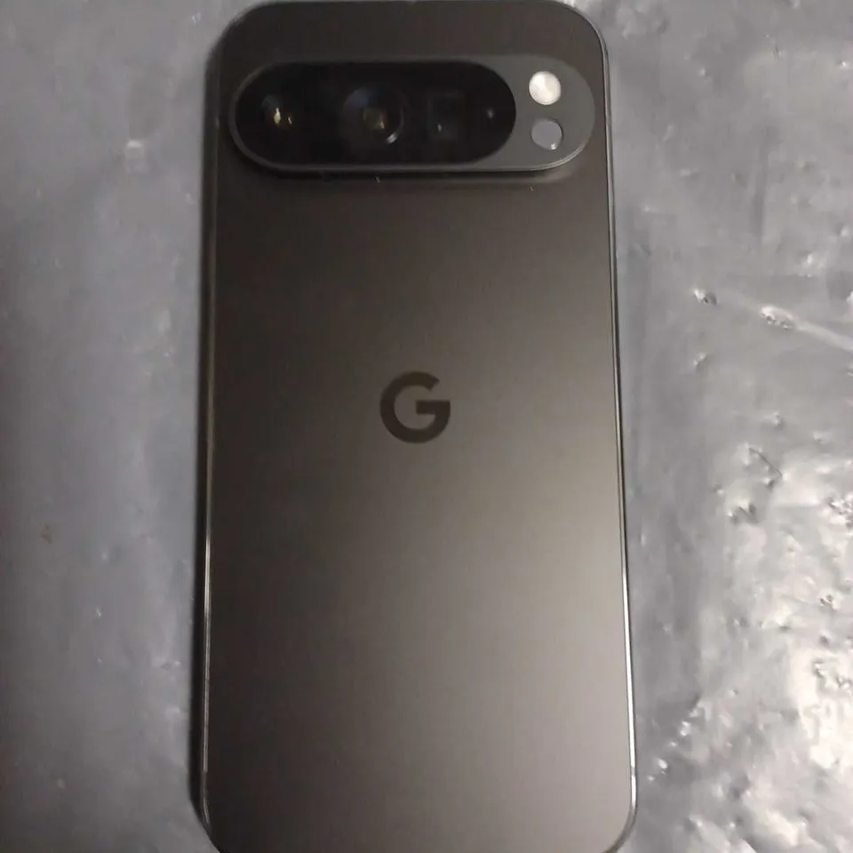 BOXED GOOGLE PIXEL 9 PRO 256GB IN OBSIDIAN