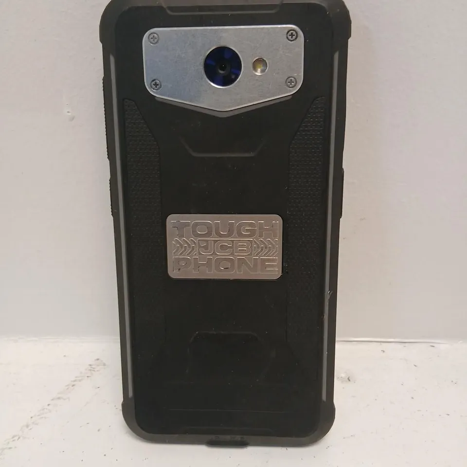 TOUGH PHONE RUGGED MOBILE PHONE (BLACK) – USB-C/QUAD CAMERA STYLE BACKPLATE