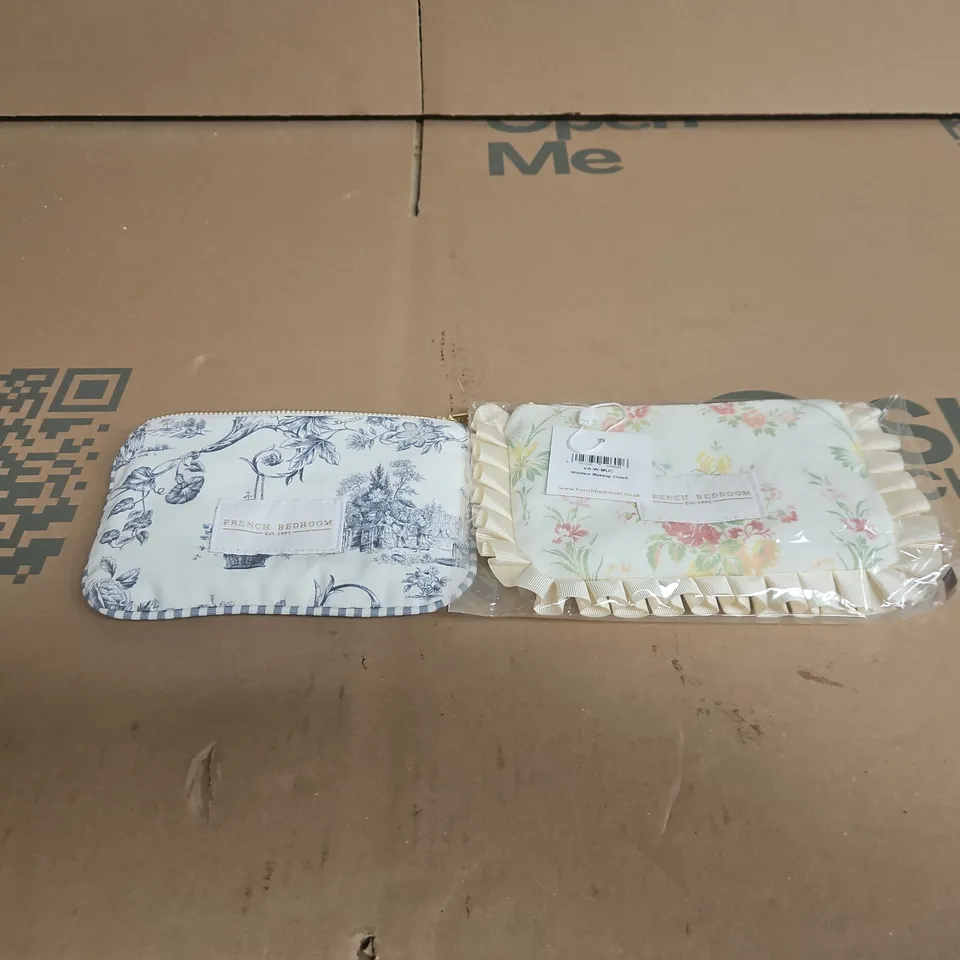 SET OF 2 FRENCH BEDROOM MAKE UP BAGS