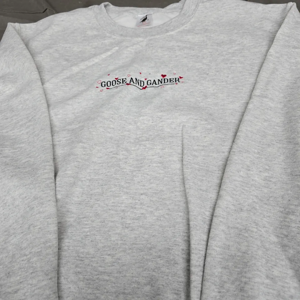 GOOSE AND GANDER GREY SWEATSHIRT SIZE S