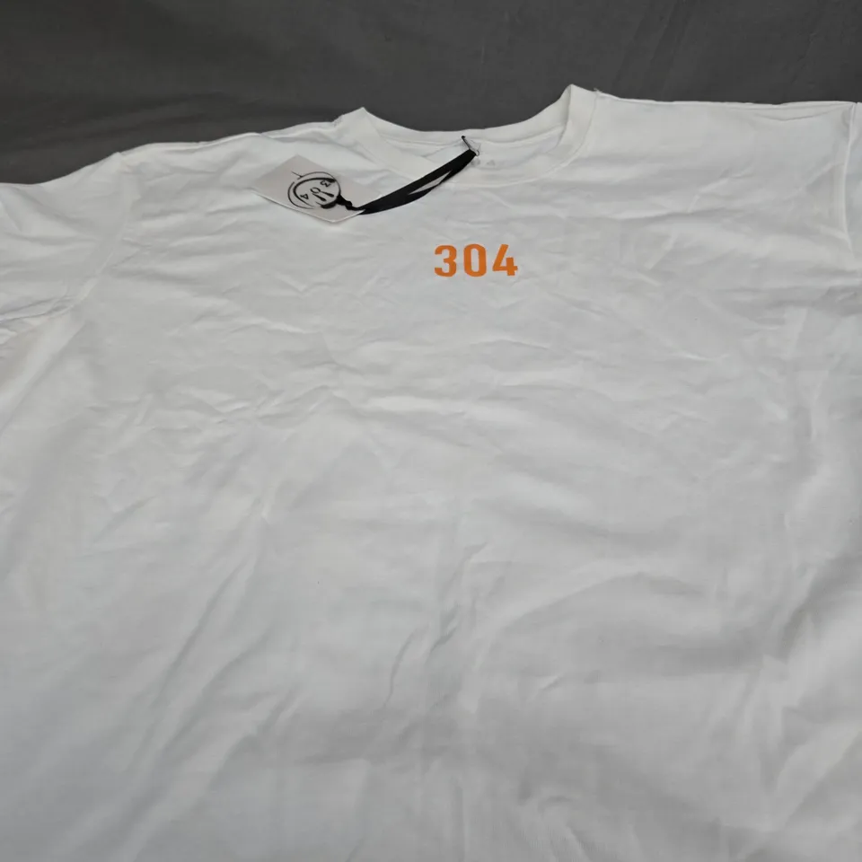 304 GRAPHIC TEE SIZE L