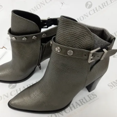 BRONX STUDDED BOOTS IN PEWTER - 8