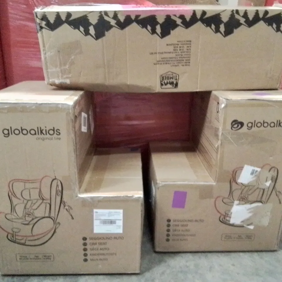 PALLET OF ASSORTED HOUSEHOLD GOODS AND PRODUCTS TO INCLUDE; CAR SEATS,FOLDING CHAIR 