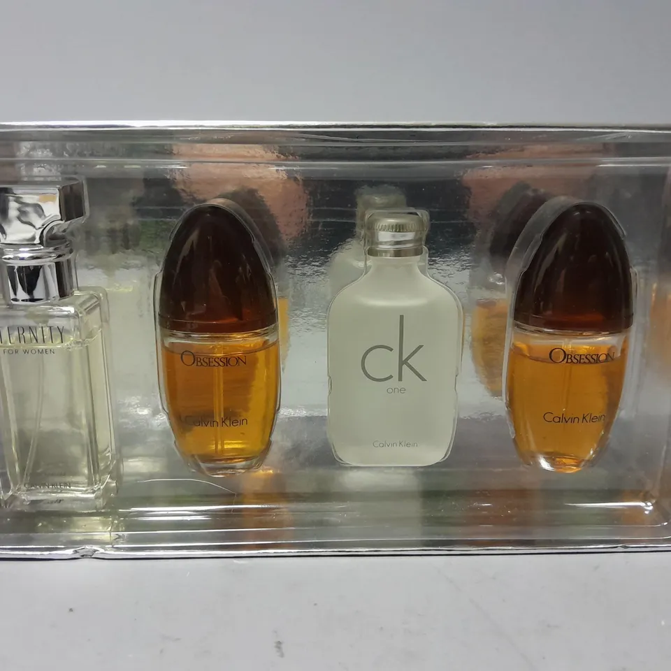 CALVIN KLEIN WOMEN MINIATURE GIFT SET 15ML ETERNITY EDP + 15ML CK ONE EDT + 2 X
