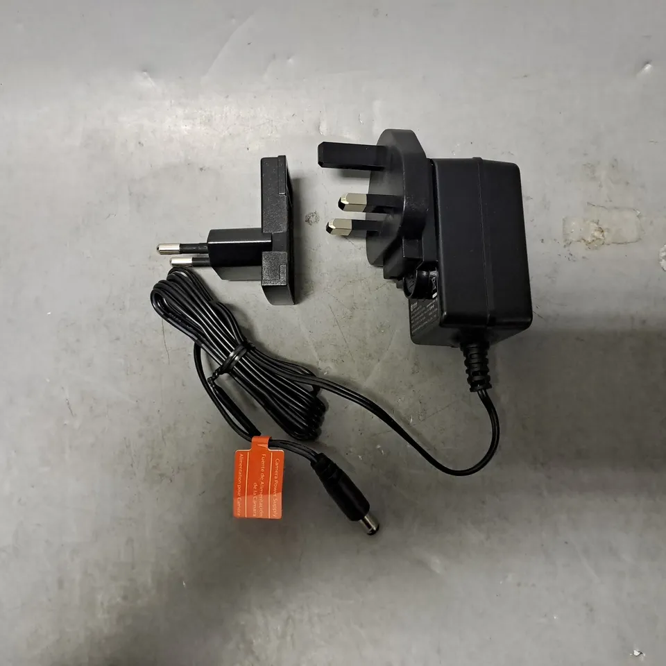 BOX OF APPROXIMATELY 120 CULUS LISTED CHARGER POWER SUPPLY PLUG WITH TRAVEL ADAPTOR - ADS-12AE-12