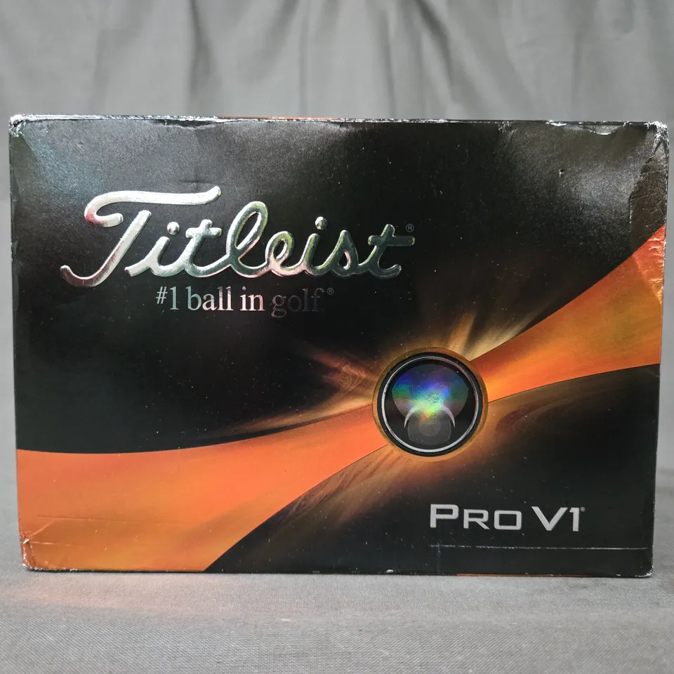 TITLEIST PRO V1 SET OF GOLF BALLS