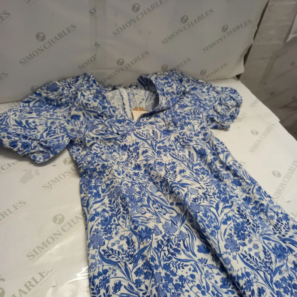 PAINTED MEADOW ORGANIC COTTON V NECK DRESS SIZE 16