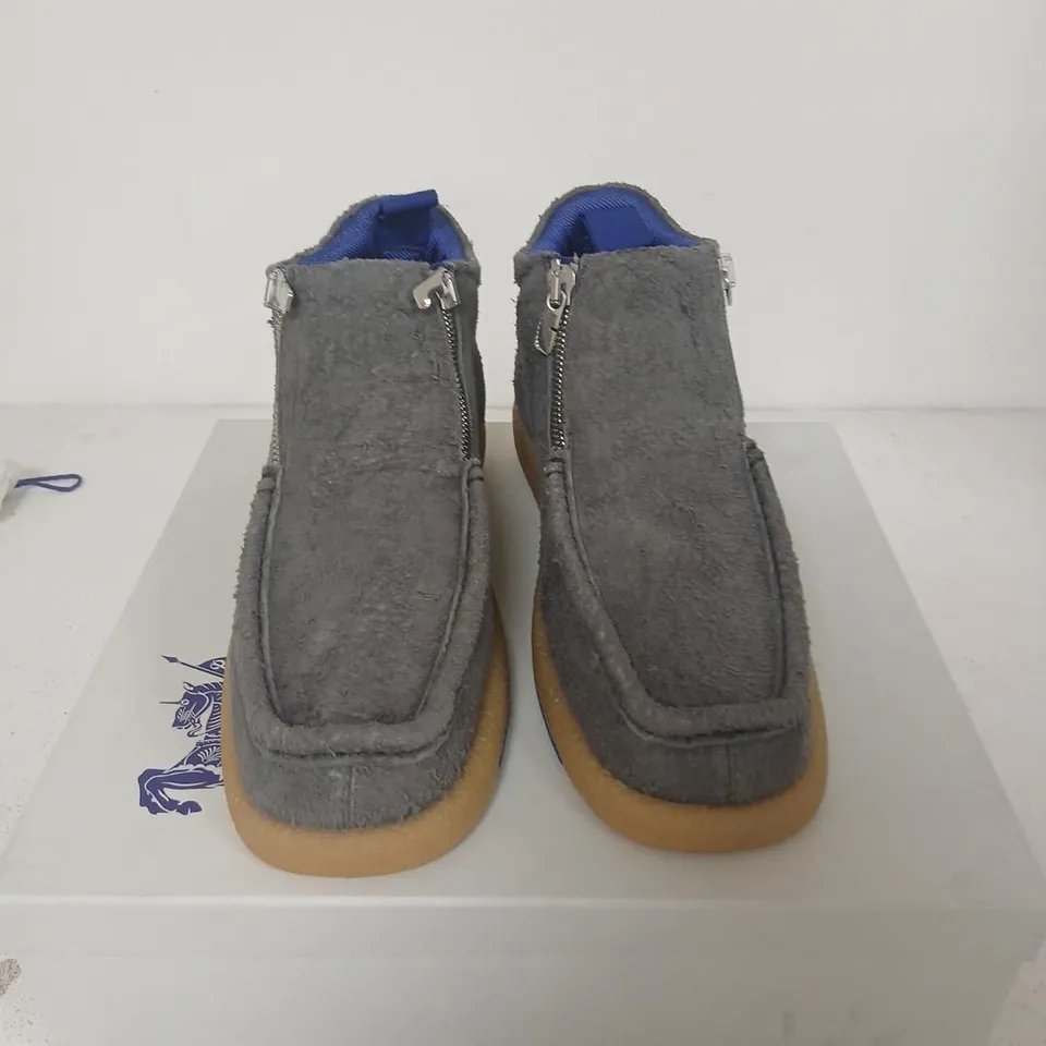 BURBERRY MENS GREY SUEDE ZIP ANKLE BOOTS, UK 8 / EU 42