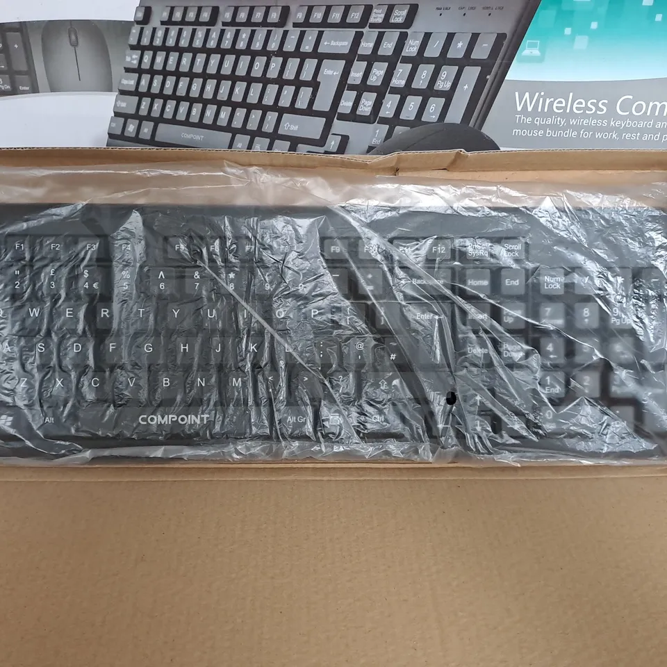 7 BOXED COMPOINT WIRELESS COMBOS