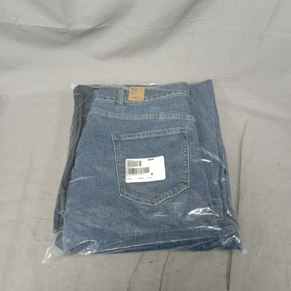 APRICOT DENIM JEANS – UK 32 WAIST 