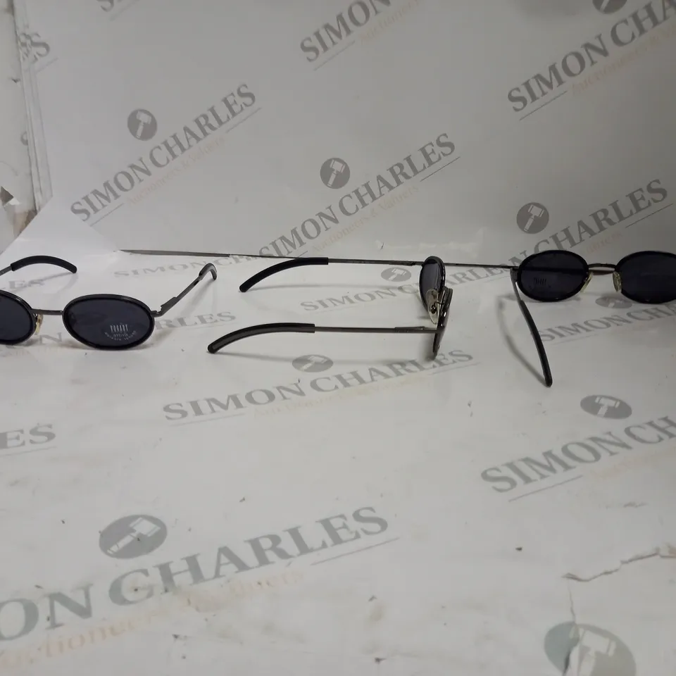 BOX OF APPROX 9 PAIRS OF VOGART 2481I SUNGLASSES.