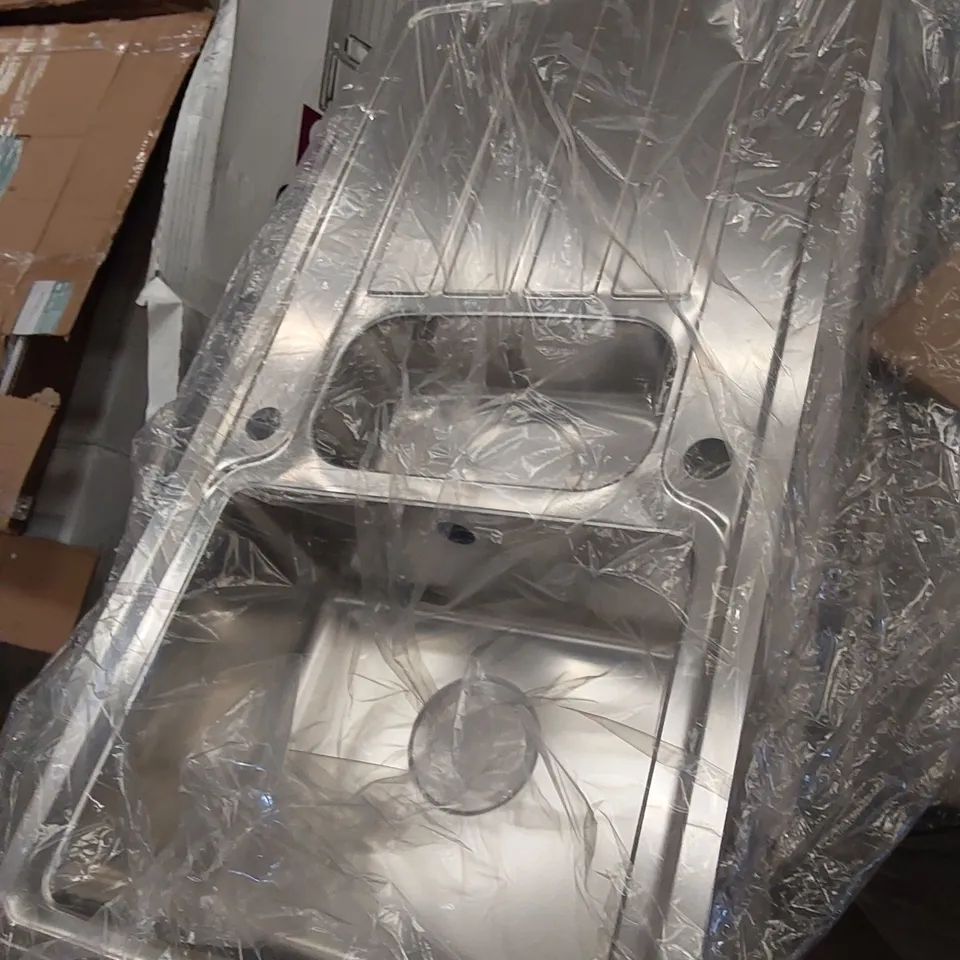 PACKAGED STAINLESS STEEL KITCHEN SINK WITH DRAINAGE BOARD