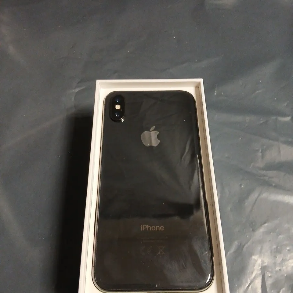 APPLE IPHONE X 64GB SPACE GREY – BOXED