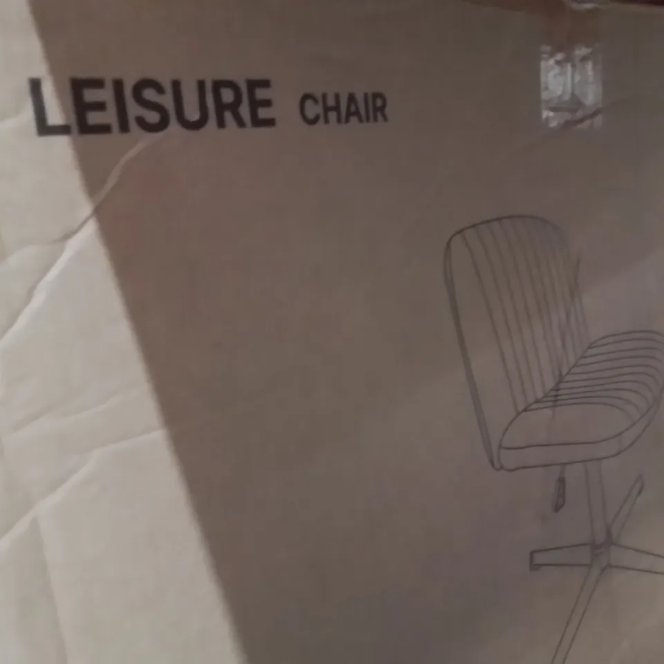 BOXED LEISURE CHAIR