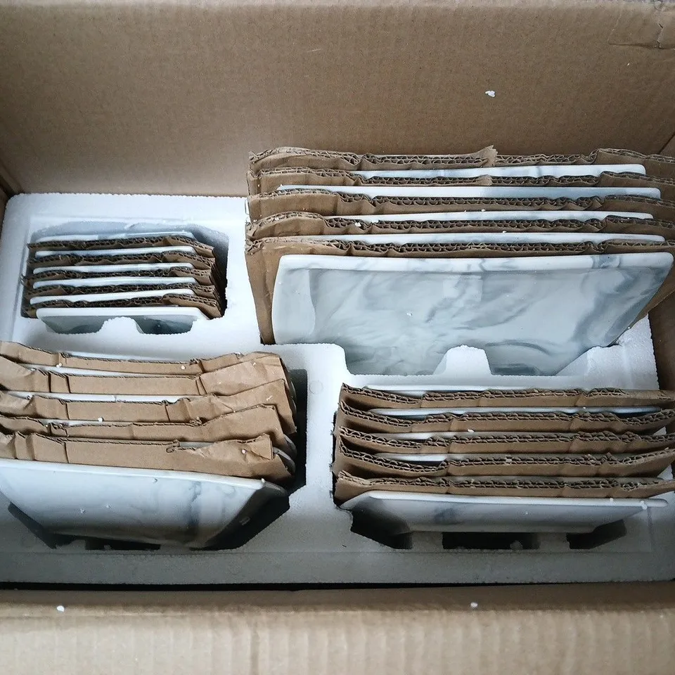 BOXED MALACASA BLANCE 30 PIECE DINNERWARE SET - COLLECTION ONLY