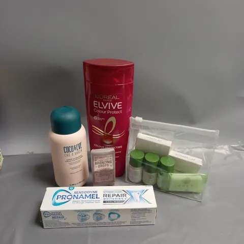 BOX OF APPROXIMATELY 20 COSMETIC ITEMS TO INCLUDE - L'OREAL COLOUR PROTECT SHAMPOO - PRONAMEL TOOTHPASTE - EDEN TRAVEL CARE PACK - ETC