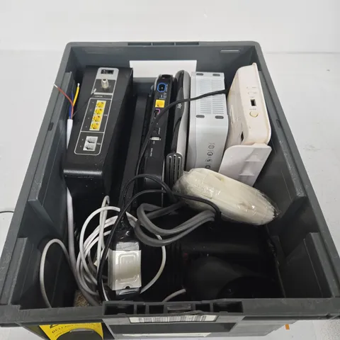 APPROXIMATELY 10 ASSORTED ELECTRICAL PRODUCTS TO INCLUDE ROUTERS, POWER SUPPLIES, MOUSE ETC 