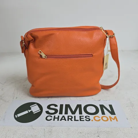 HOUSE OF MILANO ORANGE LEATHER CROSSBODY BAG
