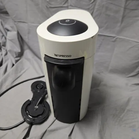 MAGIMIX M600 VERTUO COFFEE MACHINE – MATTE WHITE