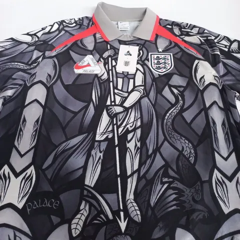 PALACE X ENGLAND FOOTBALL SHIRT β SIZE LARGE