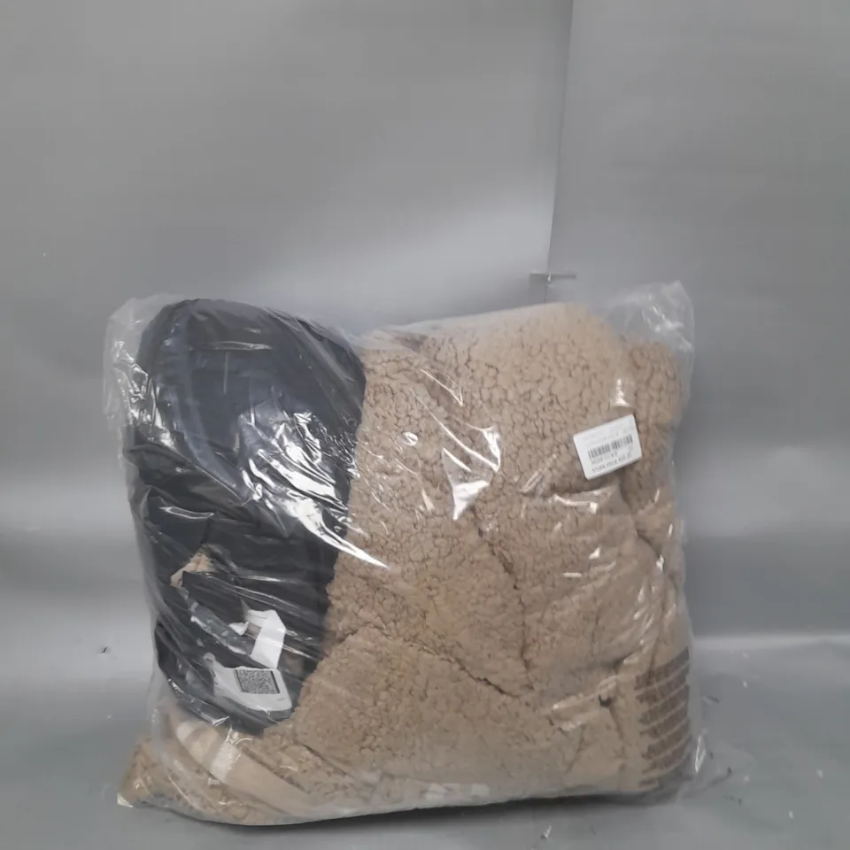 COZEE HOME FLEECE 4 PIECE - NEUTRAL 