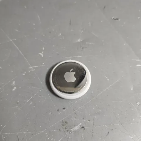 APPLE AIRTAG