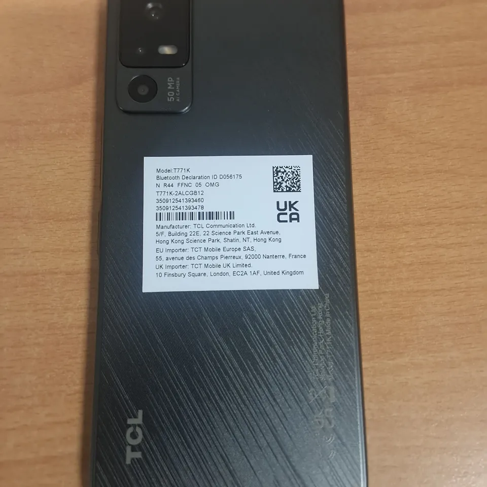 BOXED TCL 40R 5G 64GB IN STARLIGHT BLACK - T771K