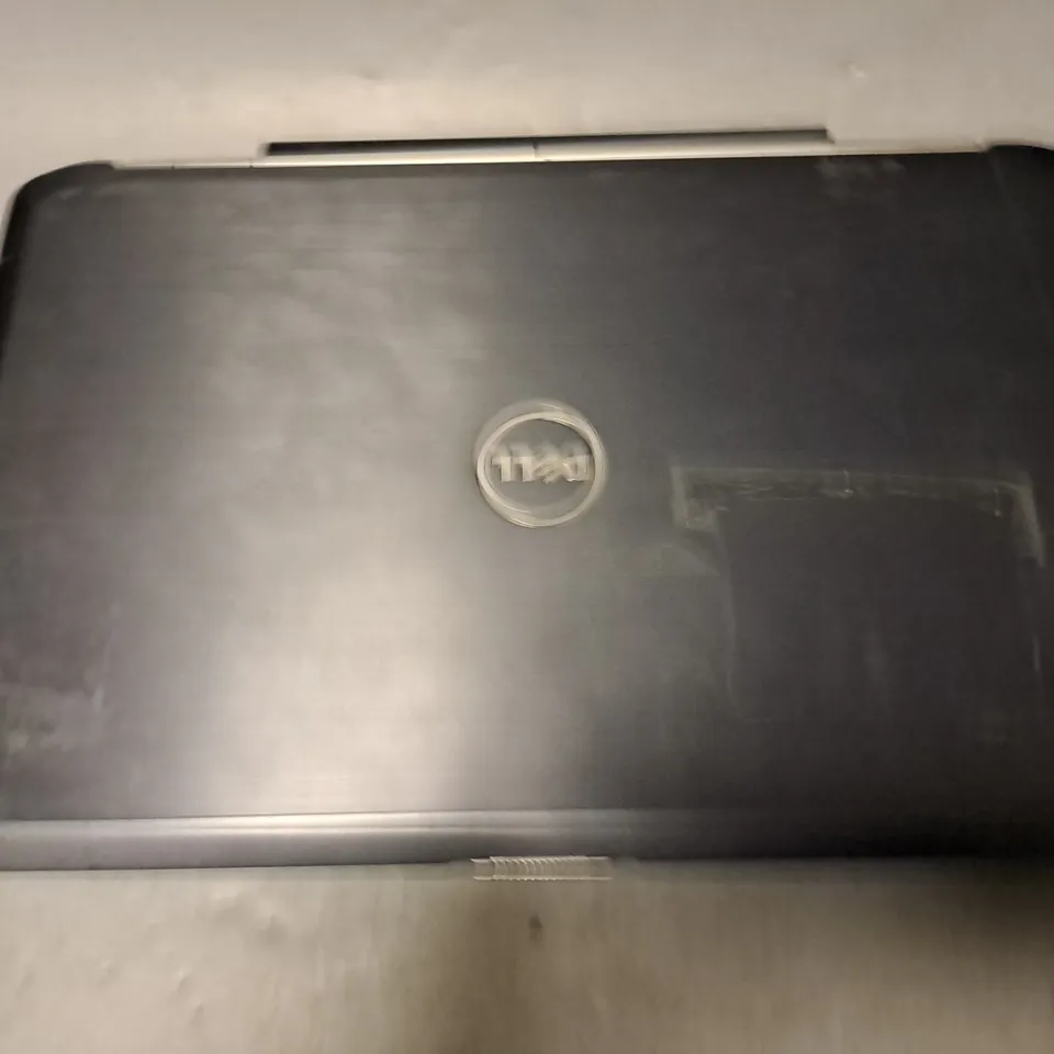 DELL LATITUDE E5520 LAPTOP 