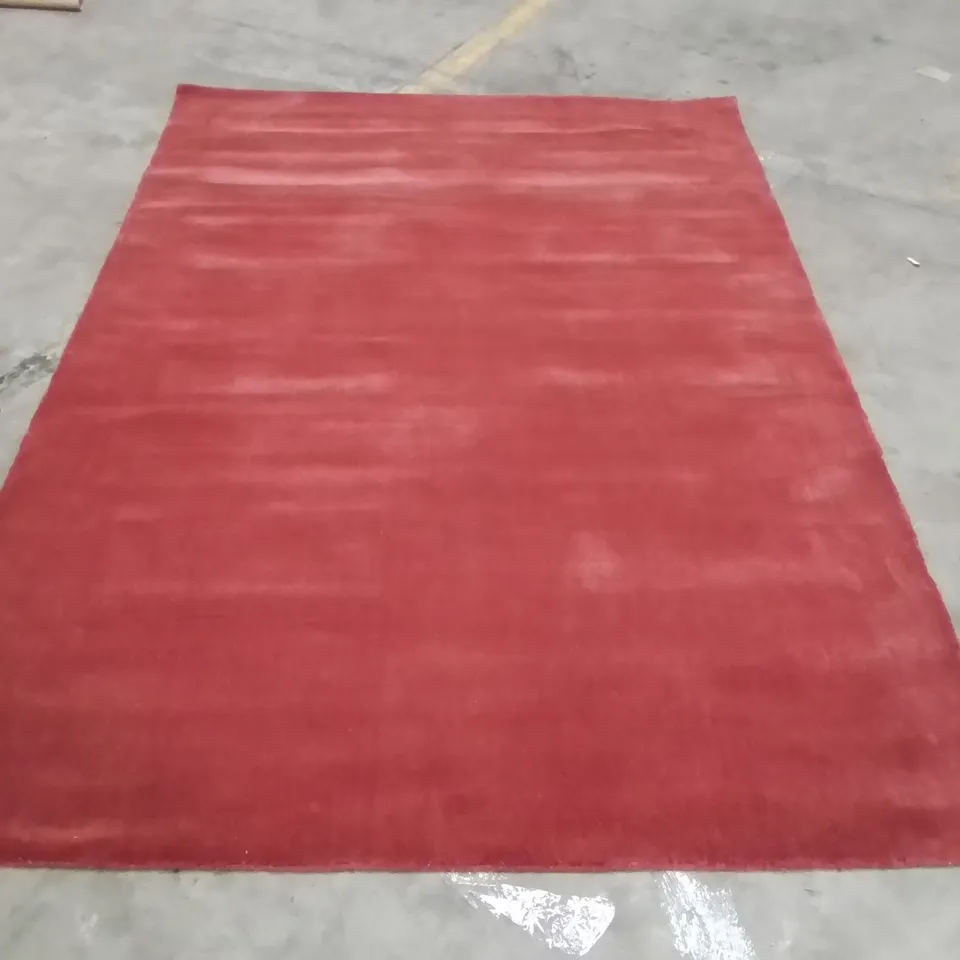 QUALITY DESIGNER AREA RUG - APPROXIMATELY 240X160CM