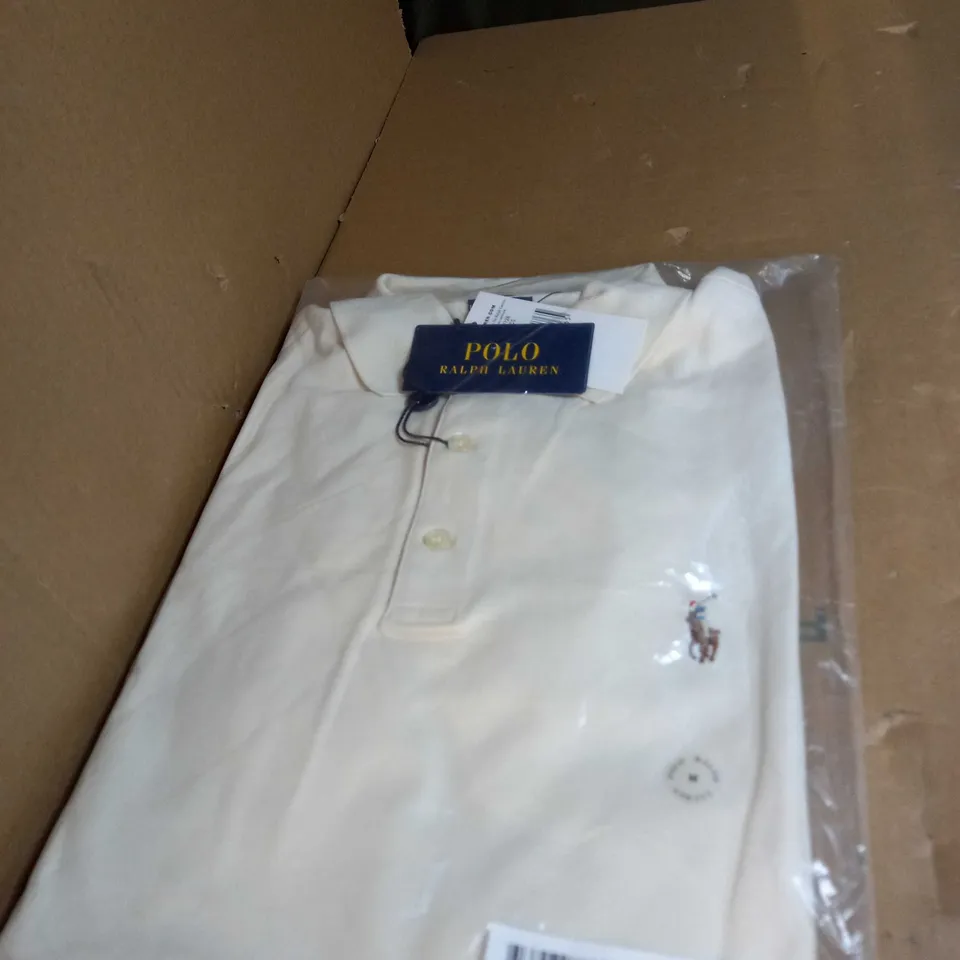 SEALED RALPH LAUREN POLO  SHIRT SIZE M