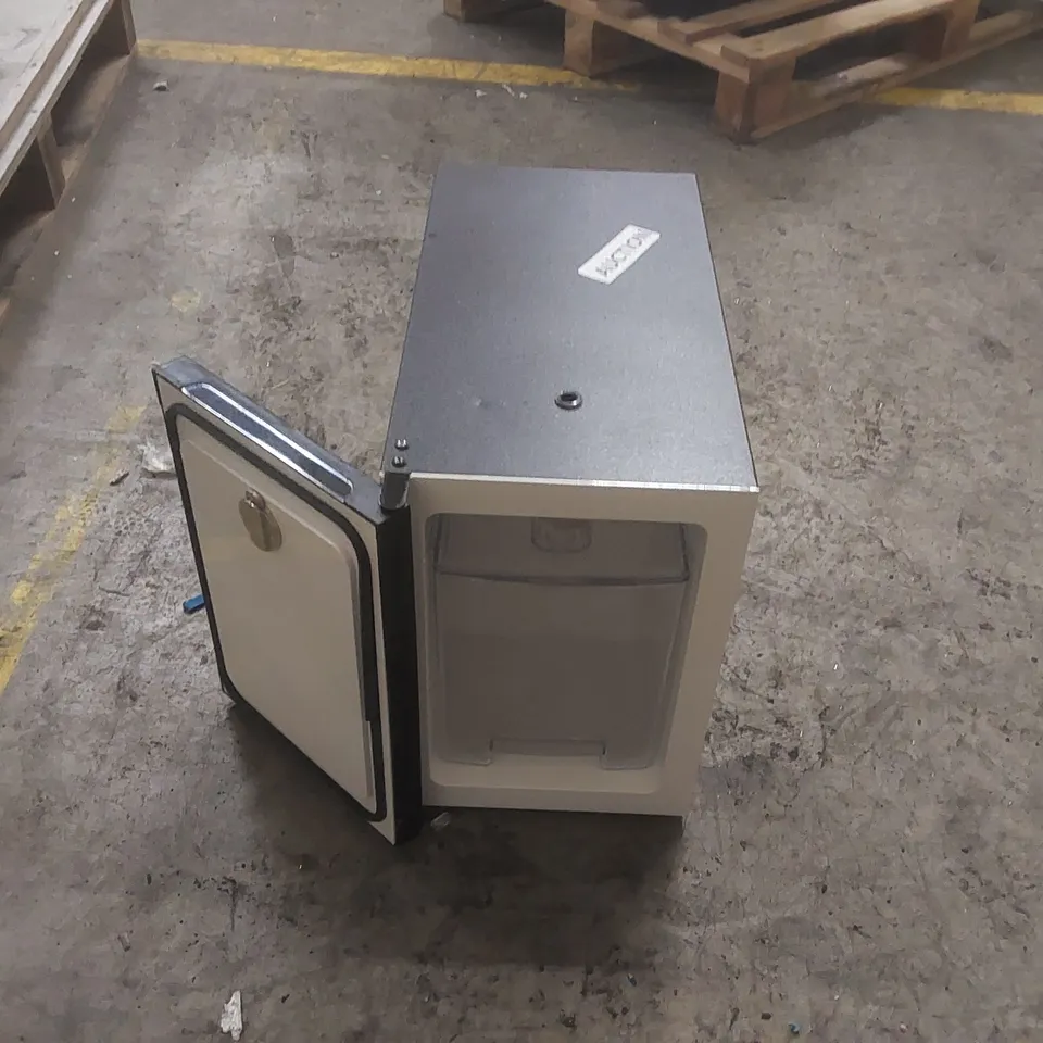 VITRIFRIGO COMMERCIAL MILK CHILLER FOR COFFEE MACHINE
