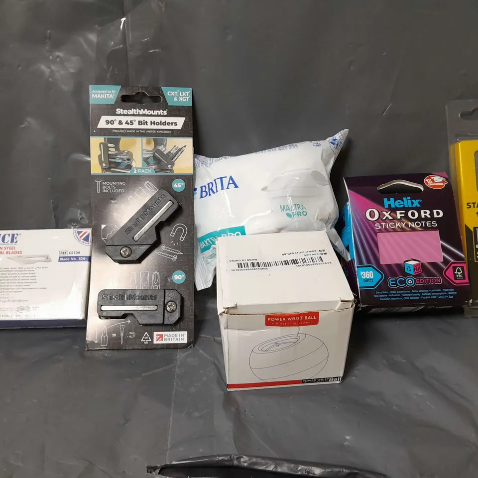 BOX OF APPROXIMATELY 16 ASSORTED ITEMS TO INCLUDE - STANLEY 1,000 , HELIX OXFORD STICKY NOTES , POWER WRIST BALL ETC