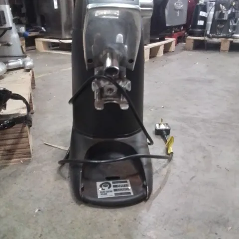 COMPAK CPF10 COMMERCIAL COFFEE BEAN GRINDER