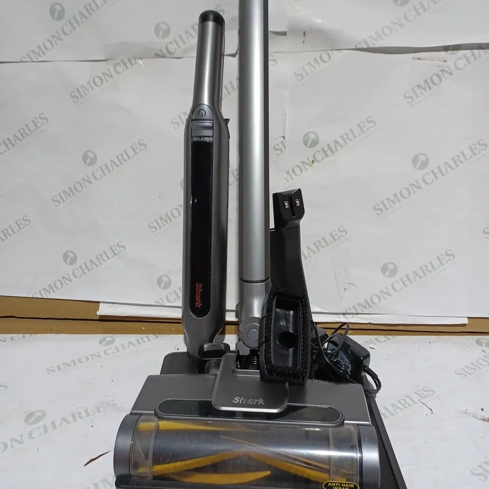 SHARK WANDVAC 2-IN-1 LIGHTWEIGHT CORDLESS HANDHELD VACUUM CLEANER WV361UK