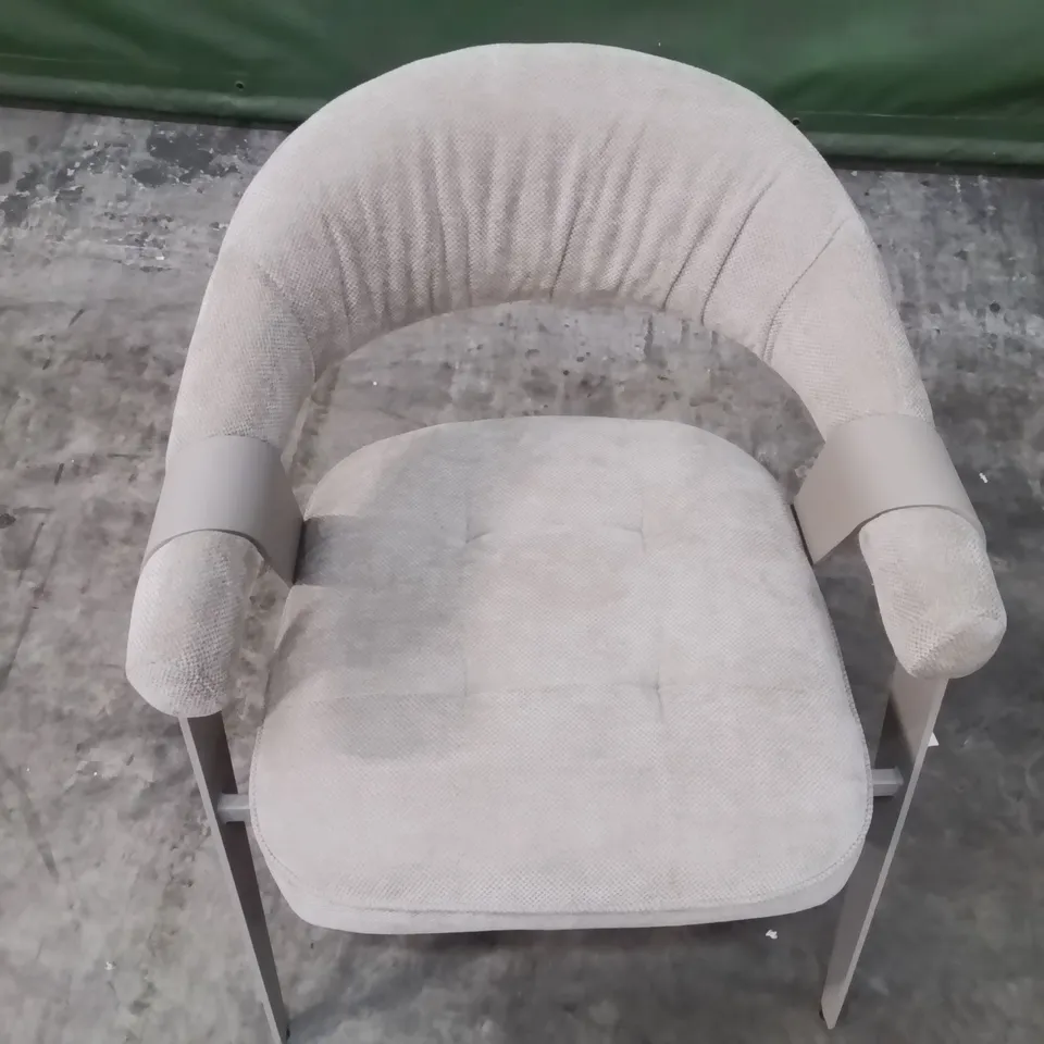 QUALITY STYLISH FABRIC UPHOLSTERED SIDE CHAIR