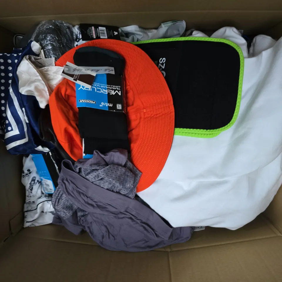 APPROXIMATELY 35 ASSORTED CLOTHING ITEMS IN VARIOUS SIZES, STYLES & COLOURS TO INCLUDE MITRE TEAMWEAR SOCKS, BRAS, BOXERS, TOPS, ETC