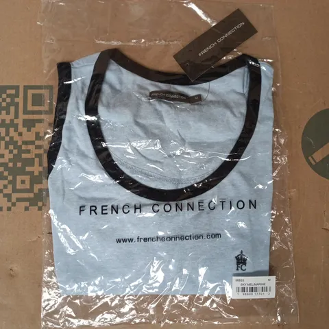 BAGGED FRENCH CONNECTION VEST TOP IN LIGHT BLUE/NAVY SIZE MEDIUM