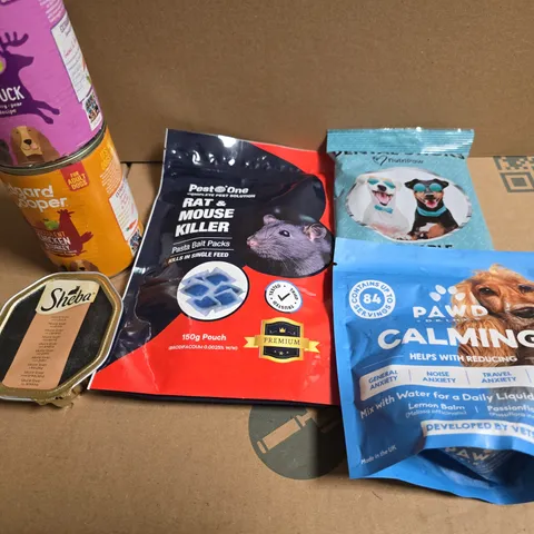 APPROX 15 ASSORTED PET FOODS & TREATS TO INCLUDE MOUSE KILLER, SHEBA AND DOG FOOD