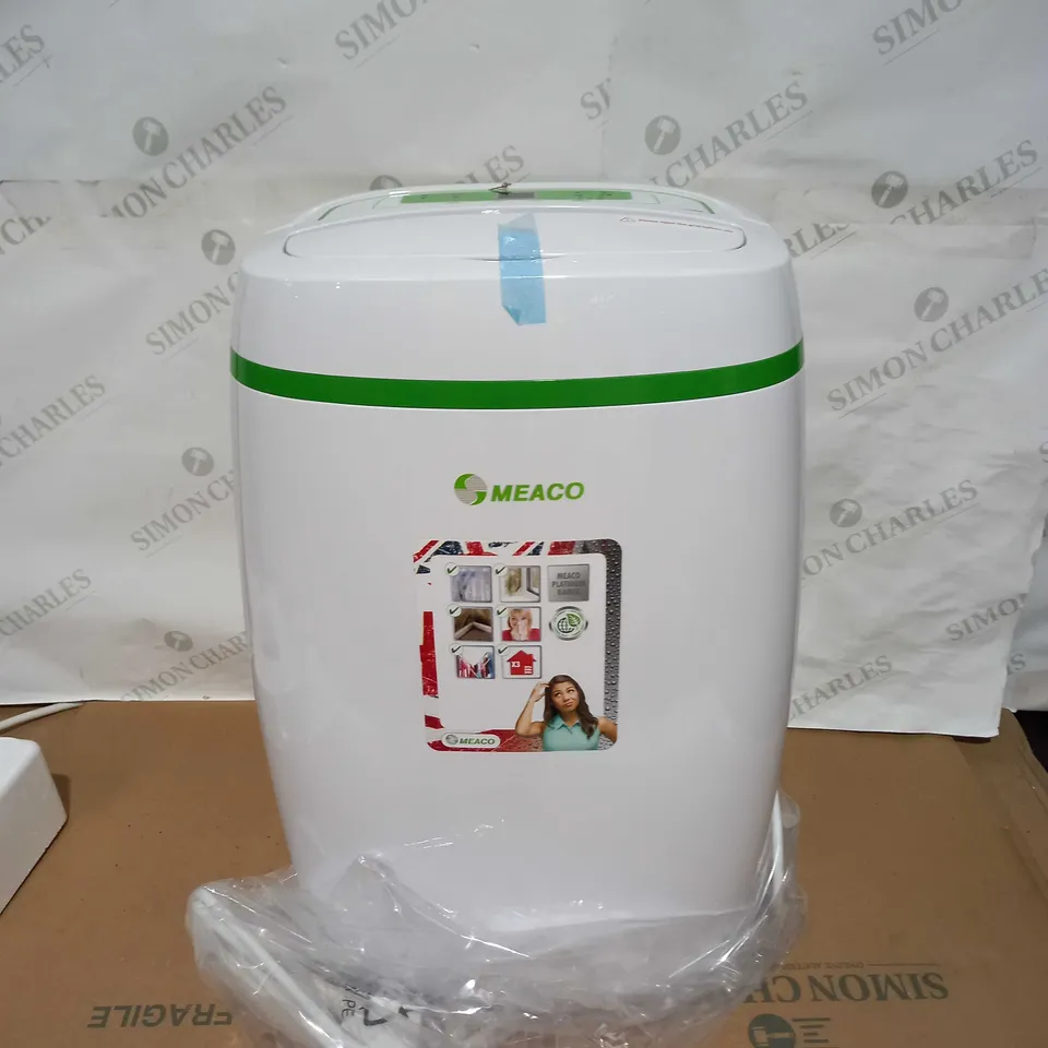 MEACO 12L LOW ENERGY DEHUMIDIFIER 