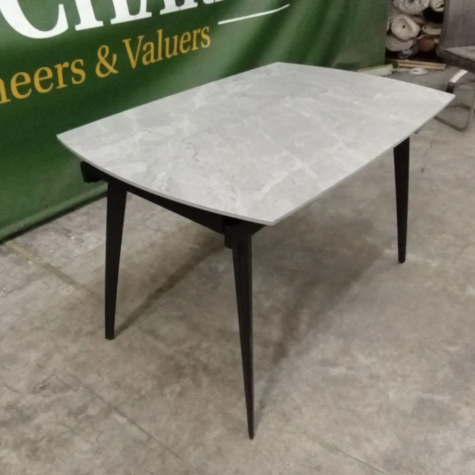 QUALITY DESIGNER EXTENDABLE DINING TABLE