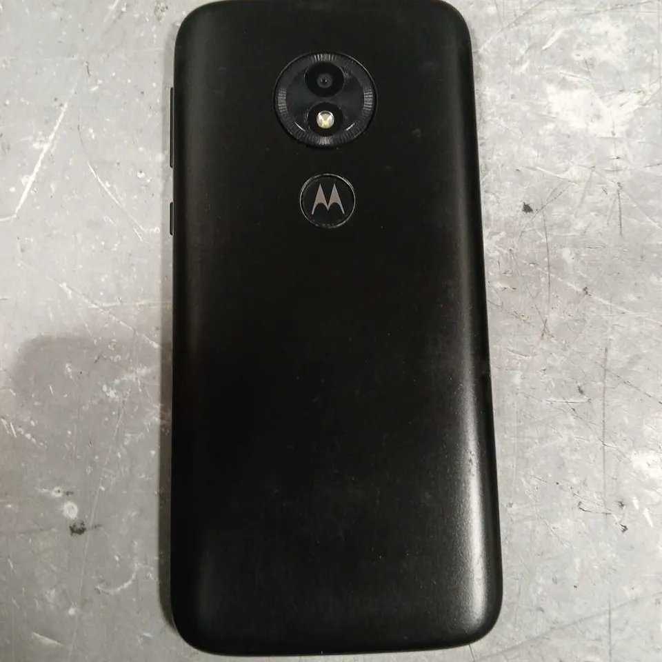 UNBOXED MOTOROLA MOBILE PHONE