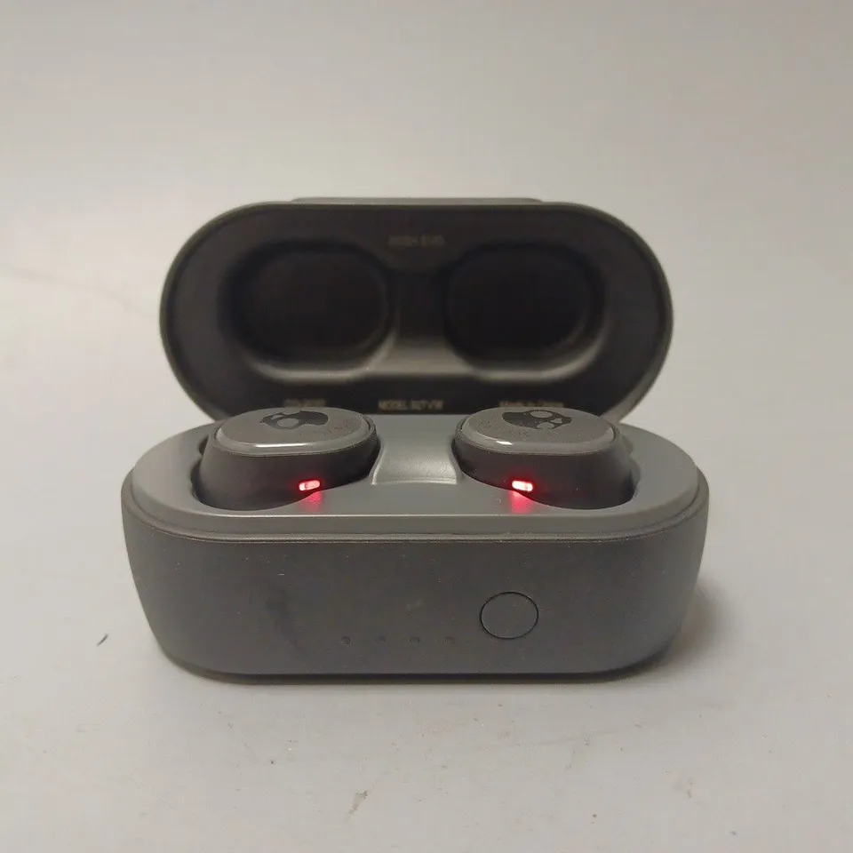 SKULLYCANDY SESH EVO TRUE BLACK 