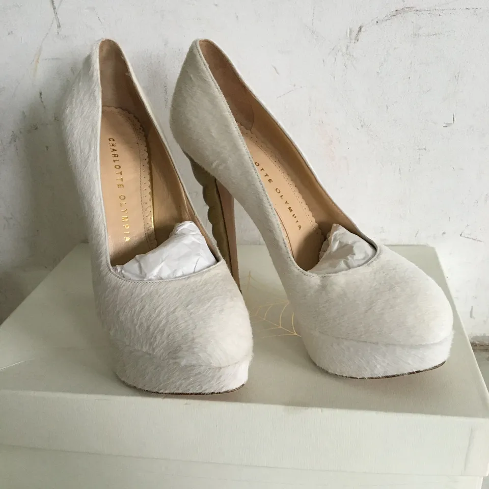 BOXED PAIR OF SIZE 37 CHARLOTTE OLYMPIA HIGH HEELS 