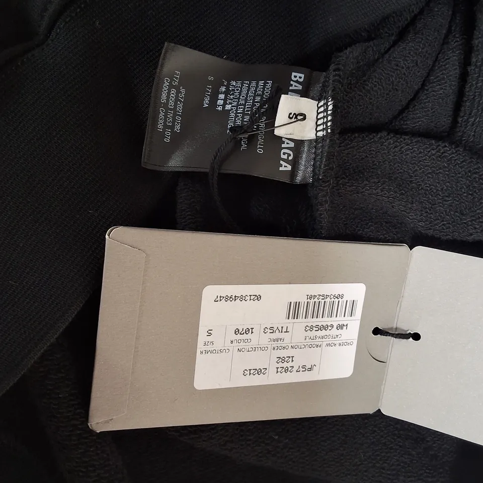 BALENCIAGA WARDROBE UNISEX HOODIE IN BLACK - S