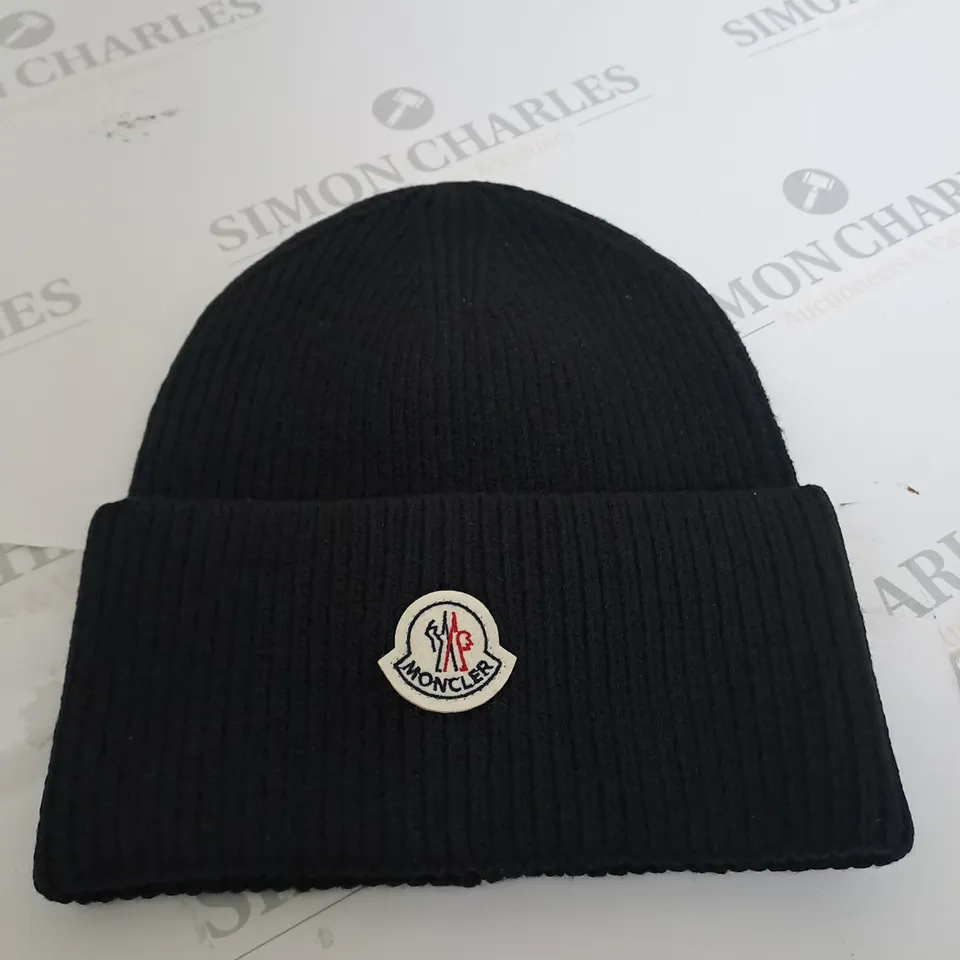 MONCLER BLACK BEANIE 