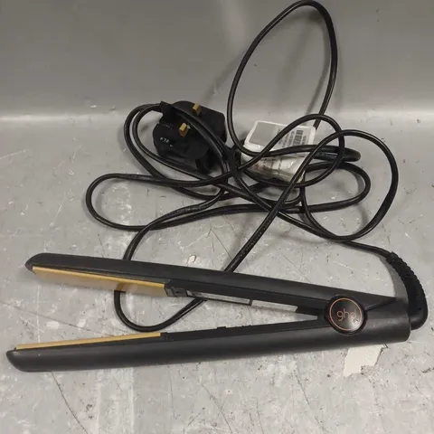 GHD HAIR STRAIGHTENER IN BLACK MODEL 4.0B