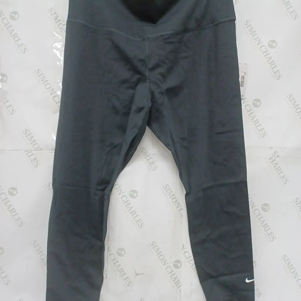 NIKE ONE TIGHT FIT LEGGINGS IN BLACK - XXL