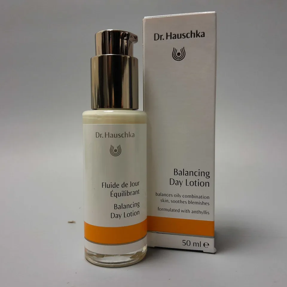 BOXED DR. HAUSCHKA BALANCING DAY LOTION (50ml)